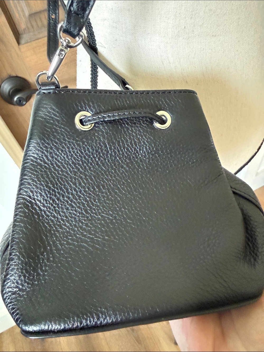 Tory Burch Thea Black Pebbled Leather Tassel Drawstring Mini Crossbody Wallet - Picture 8 of 11